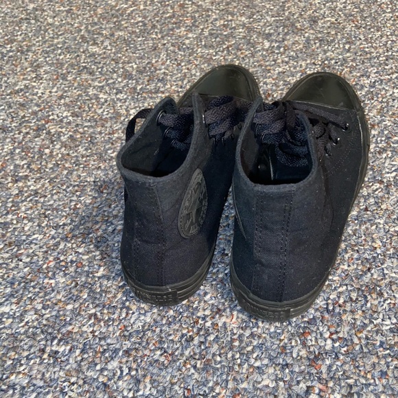 converse - Picture 3 of 4